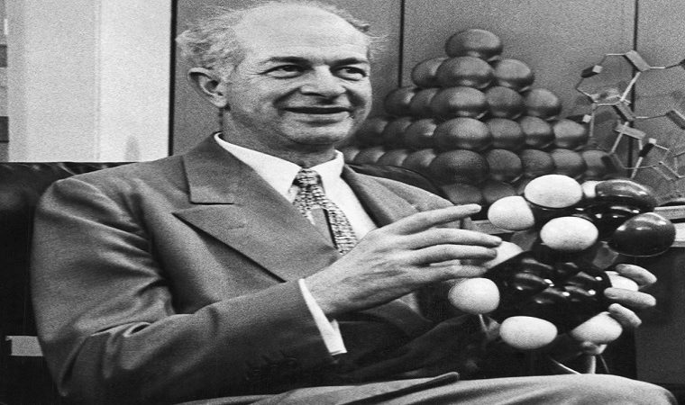 Linus Pauling Kimdir? Çift Nobelli Bilim Adamının Hayatı ve Çalışmaları