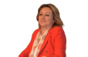 ozgul-ozkan-yavuz-bakanyardimcisi-hayati-esi-cocuklari-biyografi-kim-nereli.jpg
