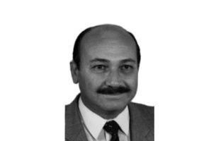 erol-bulent-yalcinkaya-kim-esi-nereli-hayati-biyografi-milletvekili.jpg